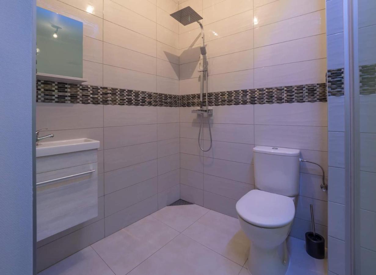 Executive Single Room With En-Suite In Guest House City Centre Люксембург Екстер'єр фото