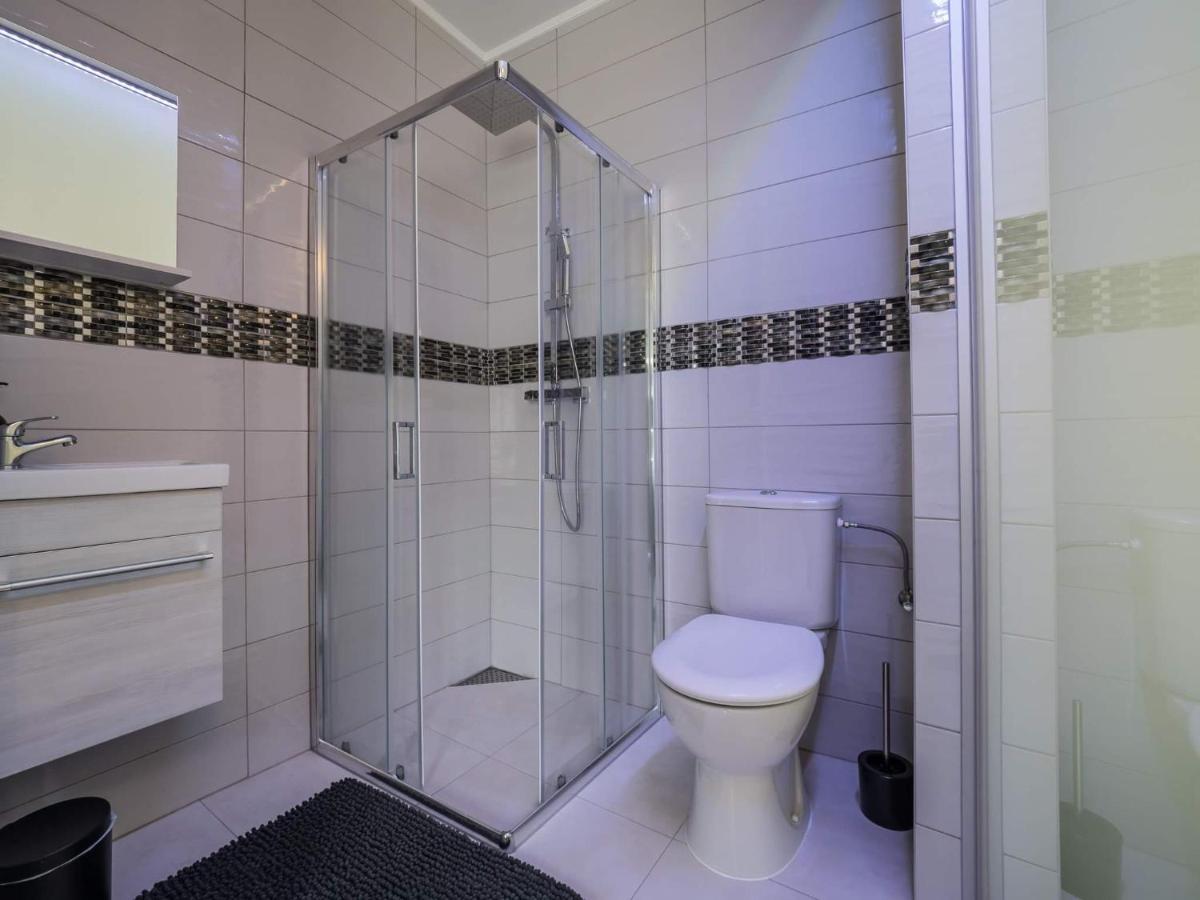Executive Single Room With En-Suite In Guest House City Centre Люксембург Екстер'єр фото