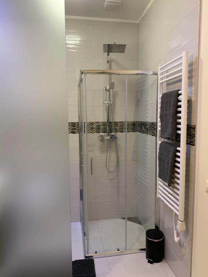 Executive Single Room With En-Suite In Guest House City Centre Люксембург Екстер'єр фото